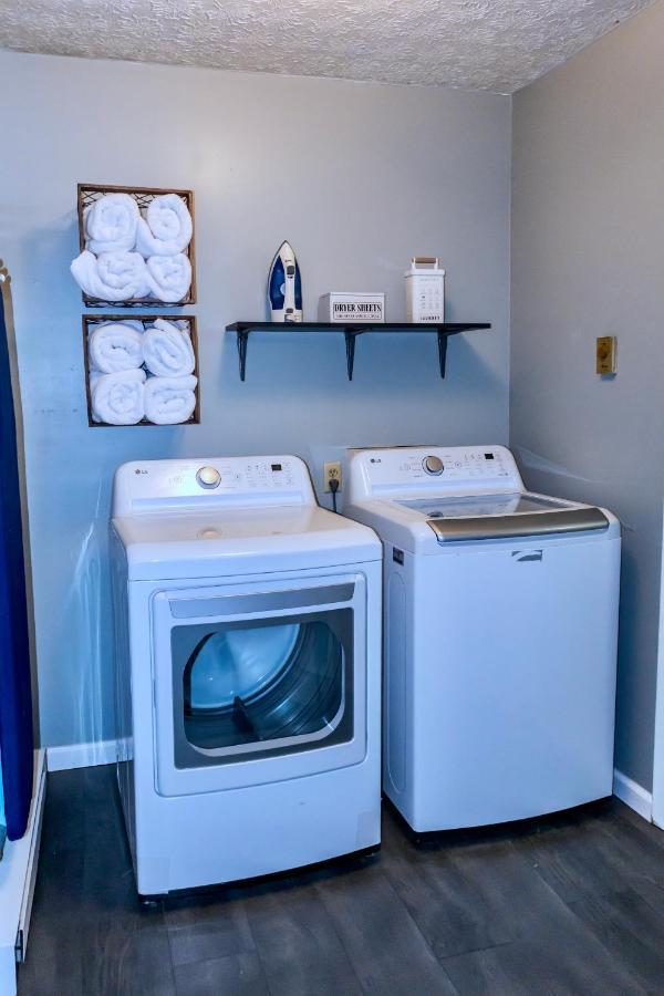 Oasis On Empire In Thornville Екстериор снимка
